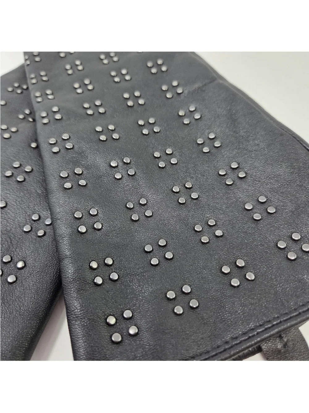 Cool & Sexy Black Sheeps Leather Gloves with Studded Detail
